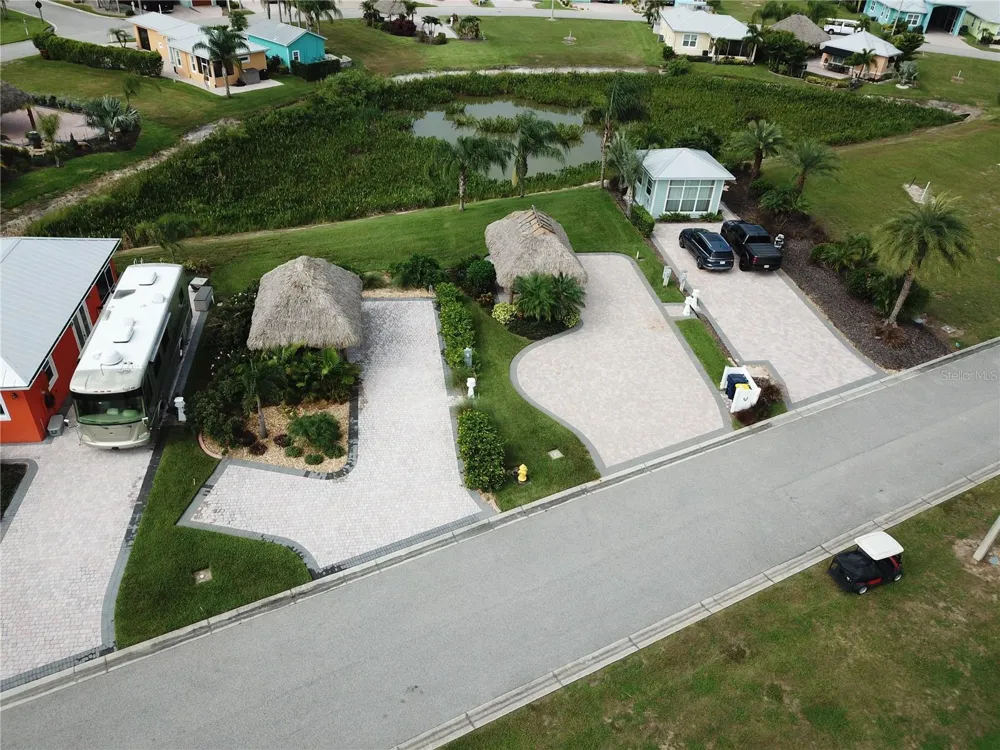 3254 RED TAIL HAWK DRIVE Polk City, FL 33868