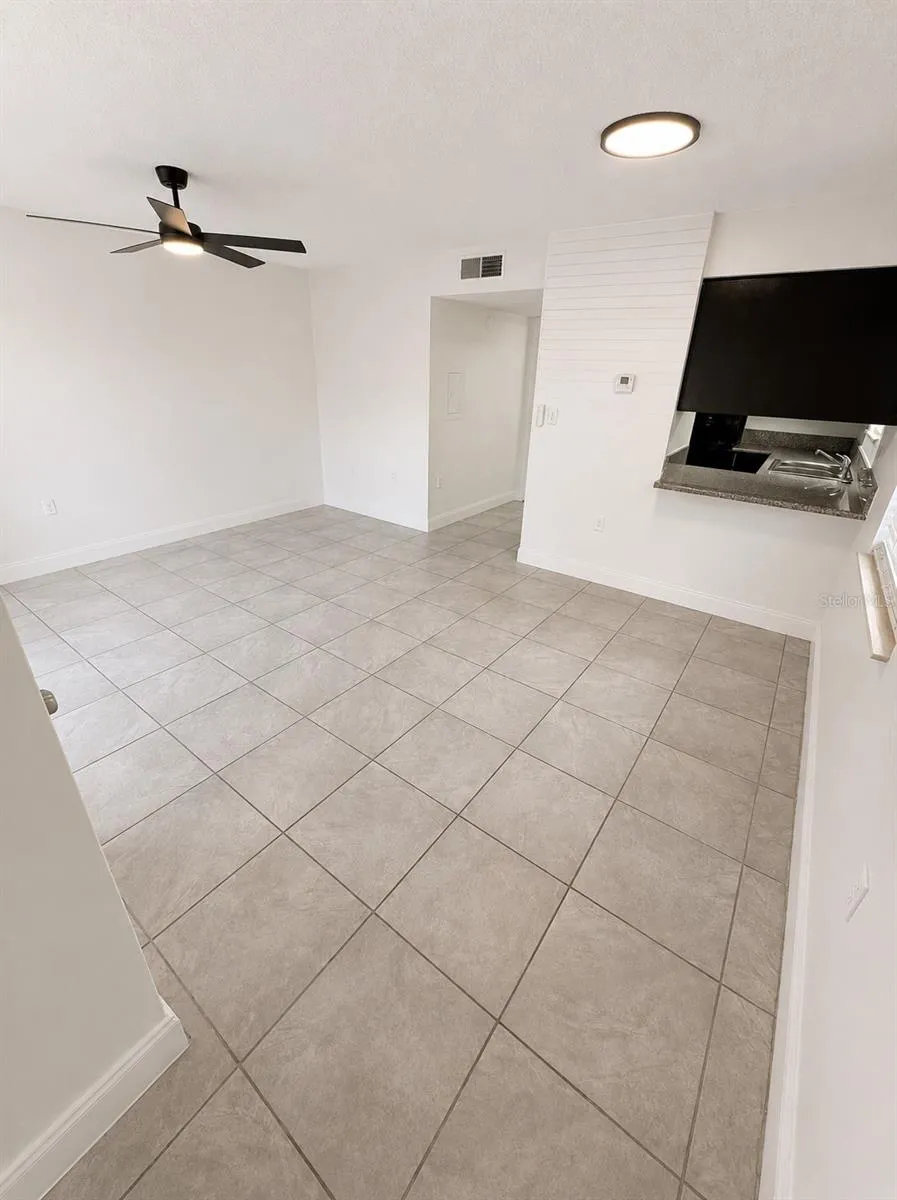 1185-1185 BENTLEY ROAD #4 Leesburg, FL 34748