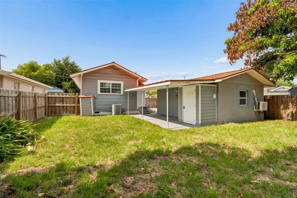 1406 E 23RD AVENUE Tampa, FL 33605