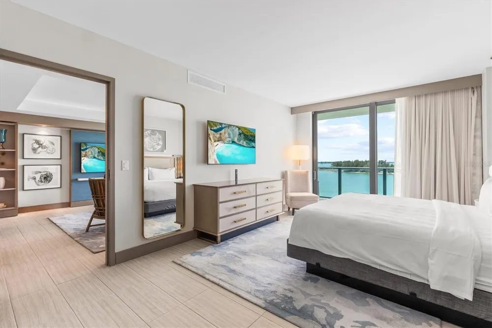 691 S GULFVIEW BOULEVARD #815 Clearwater Beach, FL 33767