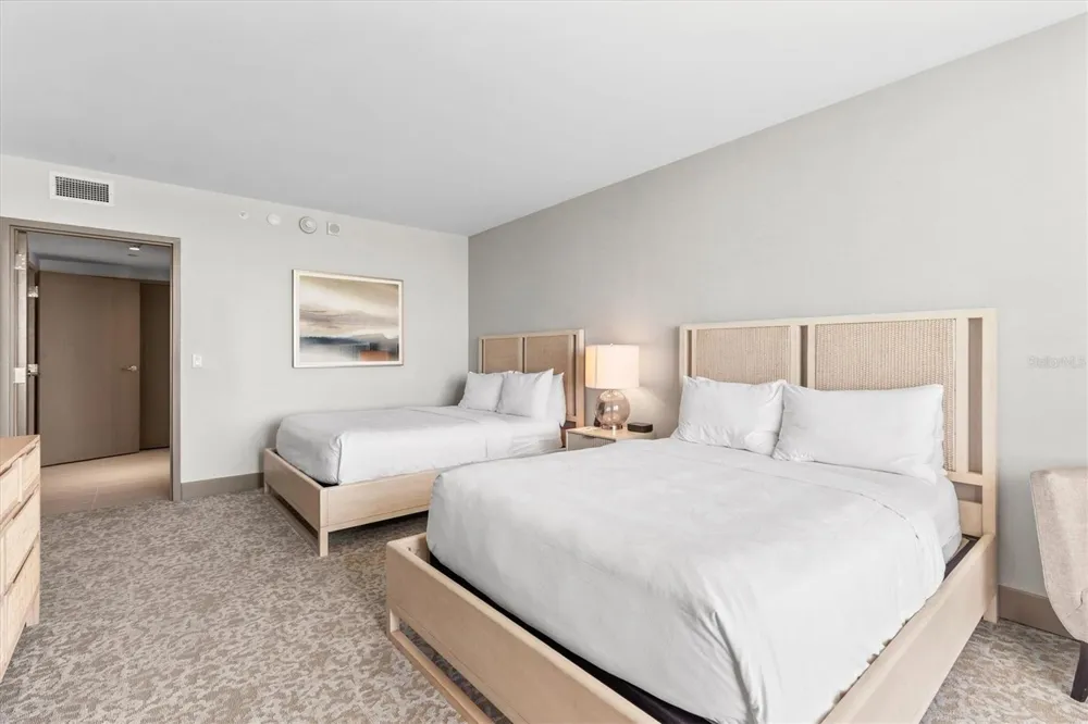 691 S GULFVIEW BOULEVARD #815 Clearwater Beach, FL 33767