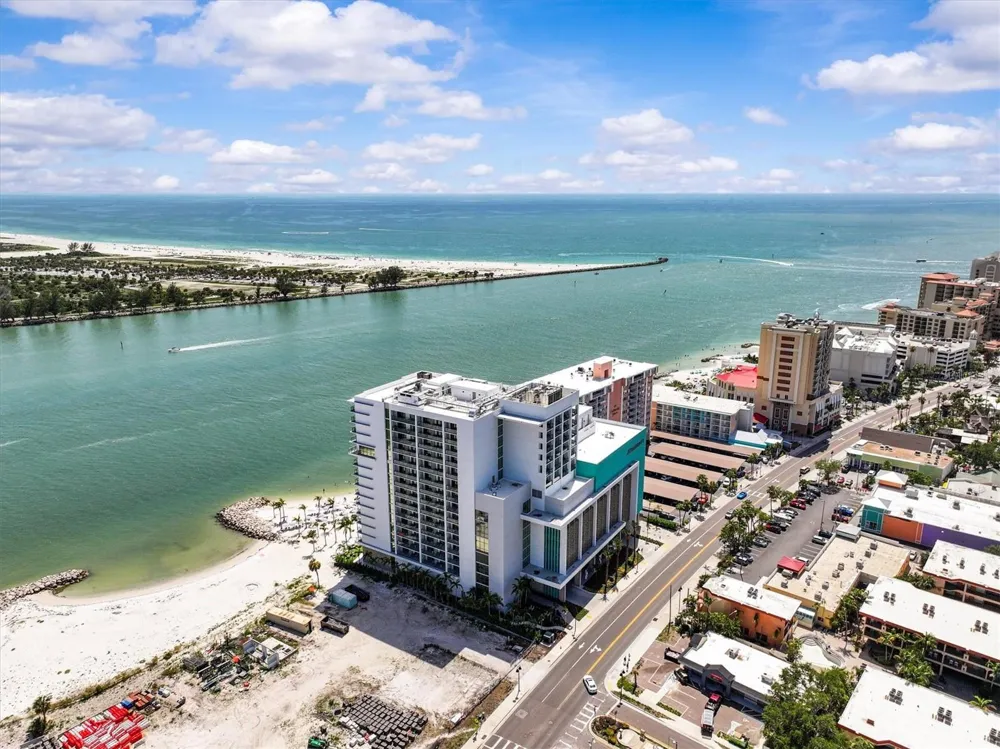 691 S GULFVIEW BOULEVARD #815 Clearwater Beach, FL 33767