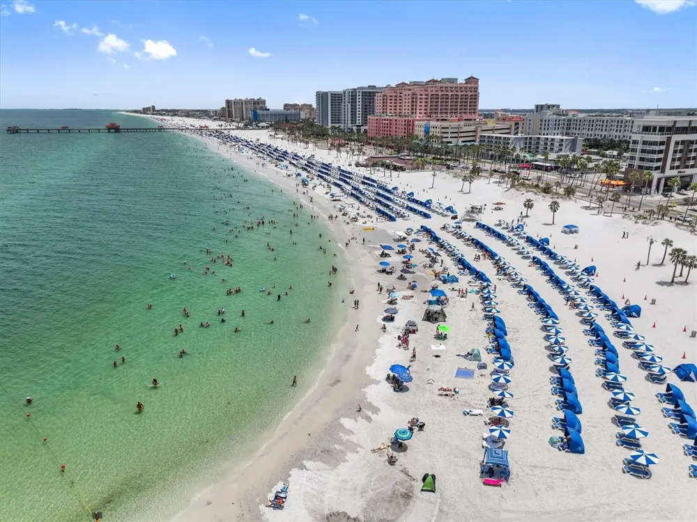 691 S GULFVIEW BOULEVARD #815 Clearwater Beach, FL 33767
