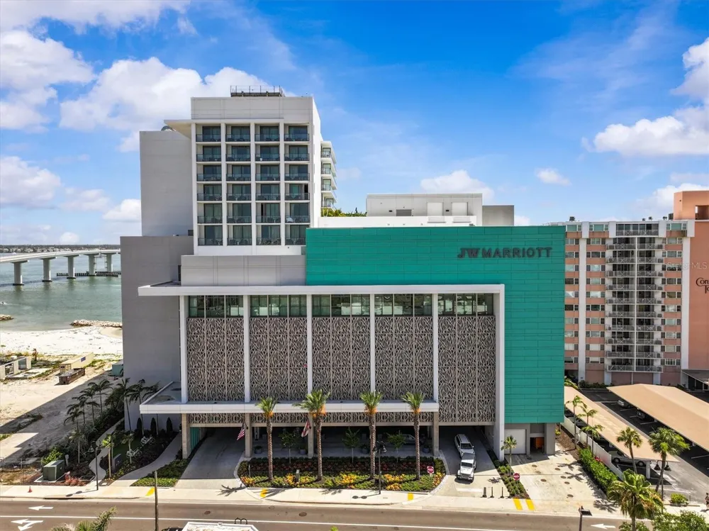 691 S GULFVIEW BOULEVARD #815 Clearwater Beach, FL 33767