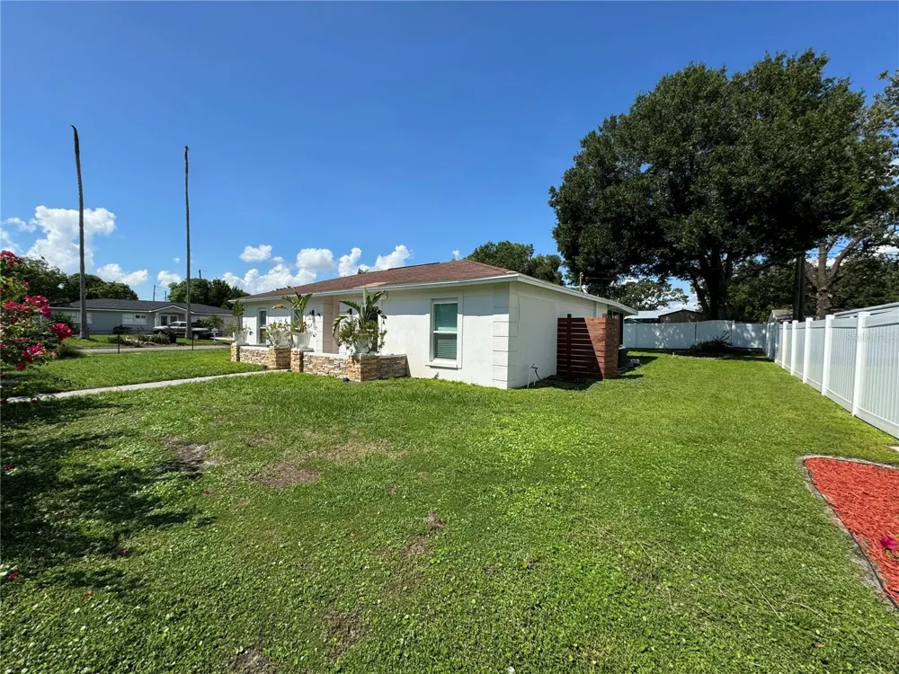 7102 REINDEER ROAD Tampa, FL 33619