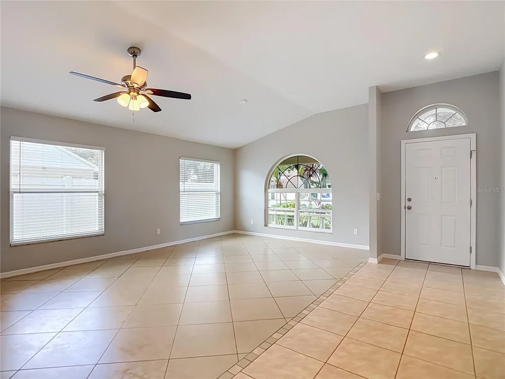 805 LESA GLEN PLACE Brandon, FL 33510
