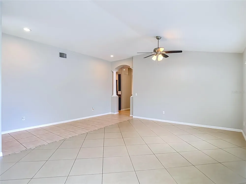 805 LESA GLEN PLACE Brandon, FL 33510