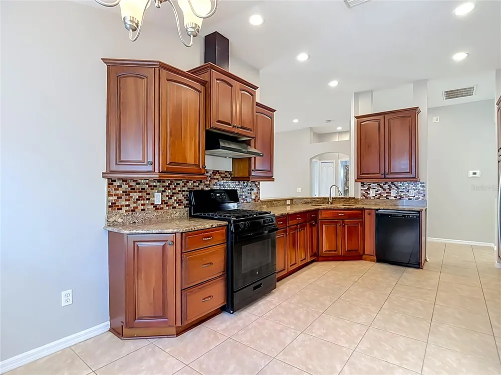 805 LESA GLEN PLACE Brandon, FL 33510