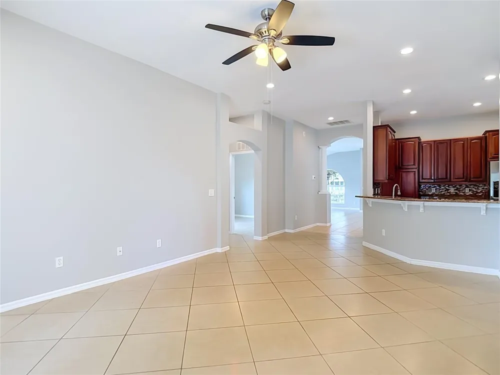 805 LESA GLEN PLACE Brandon, FL 33510