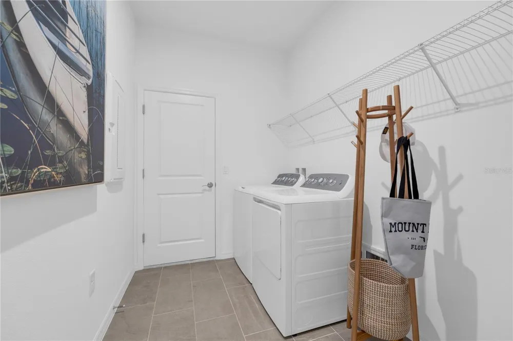 23595 GRINDSTONE WAY Sorrento, FL 32776