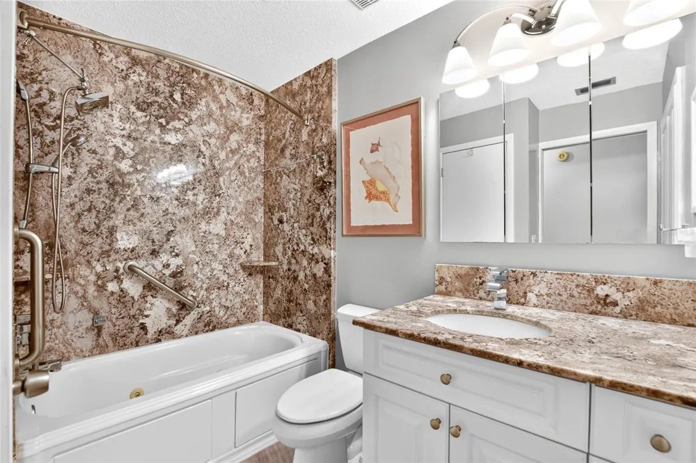 6739 FARRIS DRIVE Lakeland, FL 33811