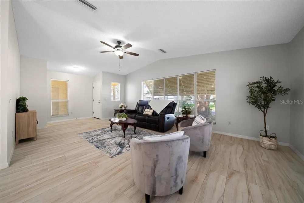 1133 DEL TORO DRIVE Lady Lake, FL 32159