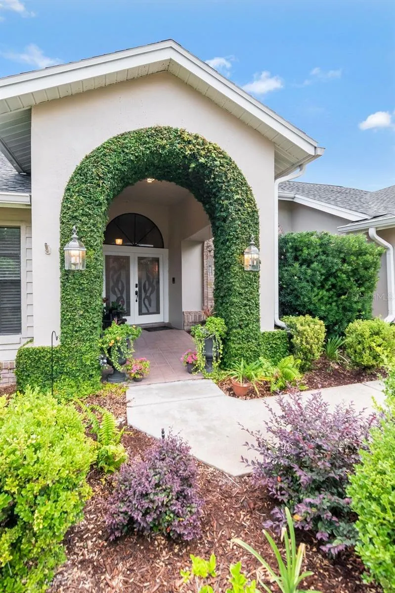 3306 WESTMORELAND DRIVE Tampa, FL 33618