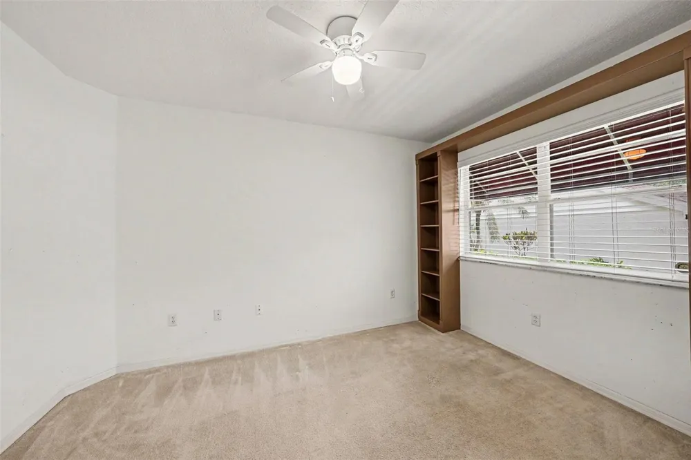 1400 WATER VIEW DRIVE W #102 Largo, FL 33771