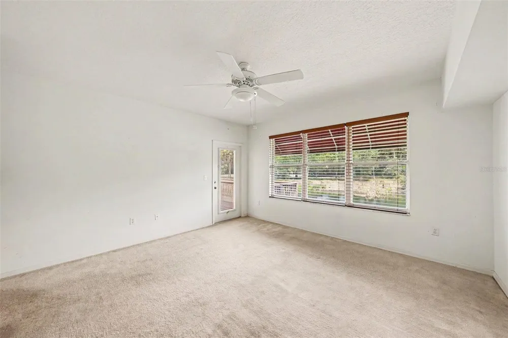 1400 WATER VIEW DRIVE W #102 Largo, FL 33771