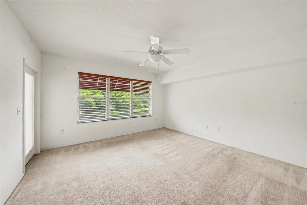 1400 WATER VIEW DRIVE W #102 Largo, FL 33771