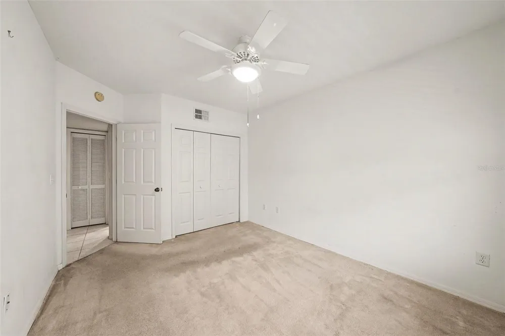 1400 WATER VIEW DRIVE W #102 Largo, FL 33771