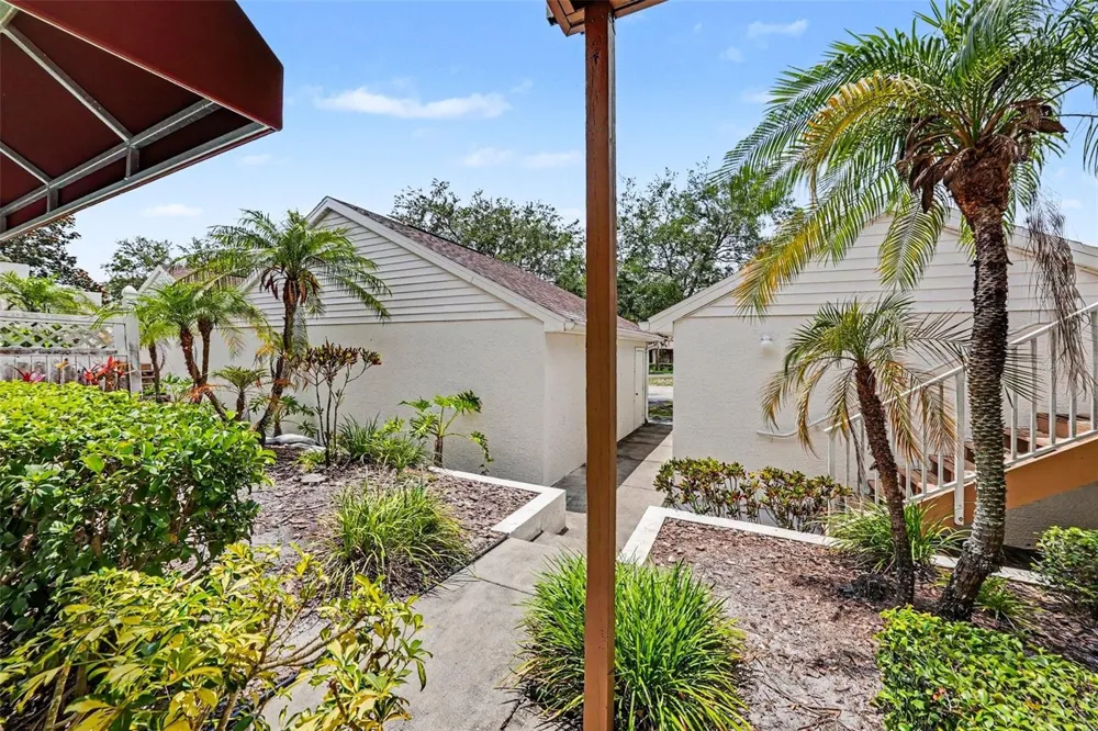 1400 WATER VIEW DRIVE W #102 Largo, FL 33771