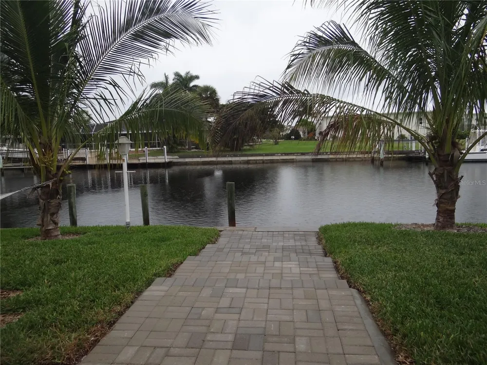 470 BAL HARBOR BOULEVARD Punta Gorda, FL 33950