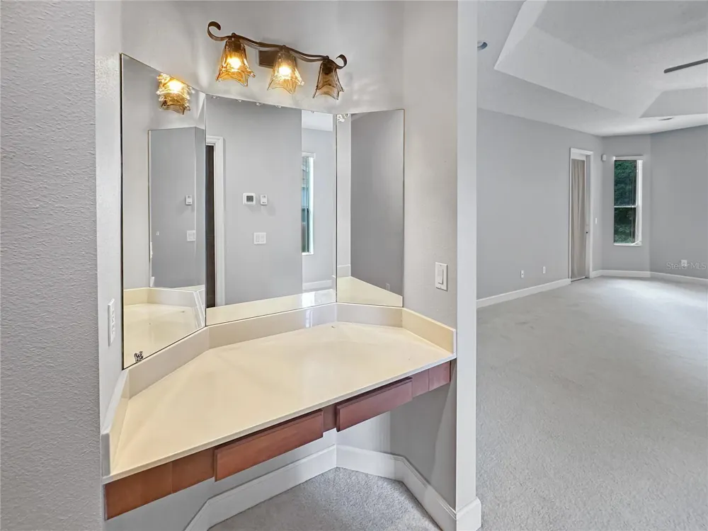 2770 REGAL PINE TRAIL Oviedo, FL 32766