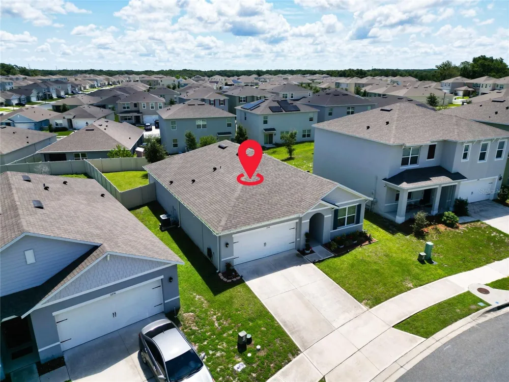 11244 AMBER RIDGE DRIVE Zellwood, FL 32798