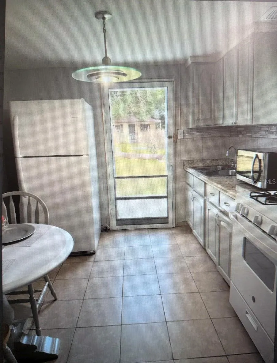 2725 SAMPLE STREET Kissimmee, FL 34744