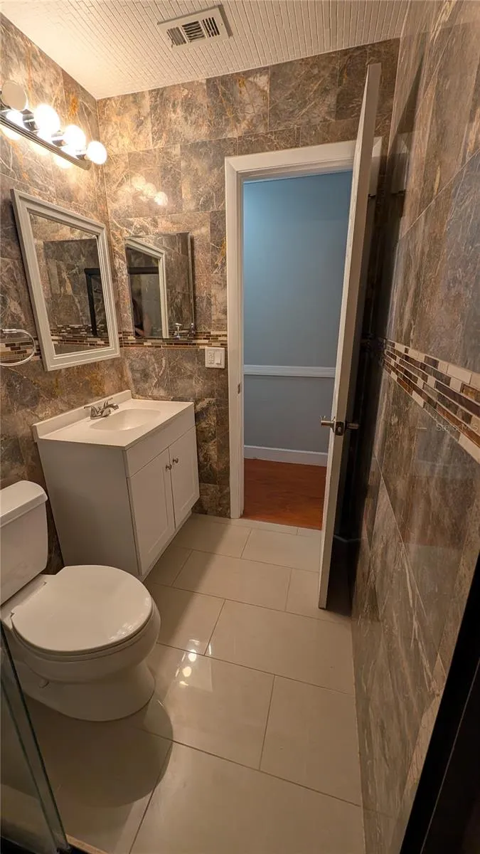 4000 POINCIANA COURT Palm Harbor, FL 34684