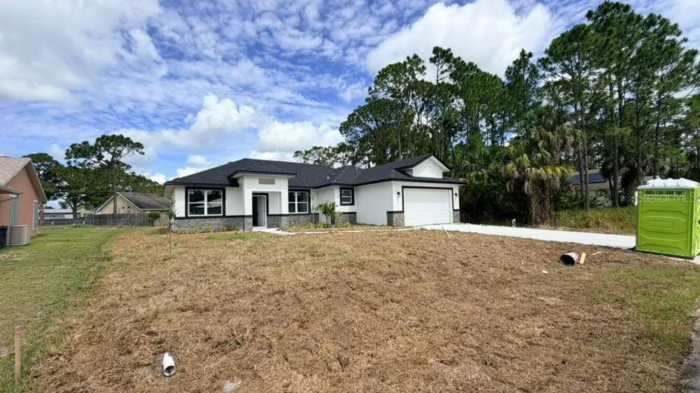 1217 E PRICE BOULEVARD North Port, FL 34288