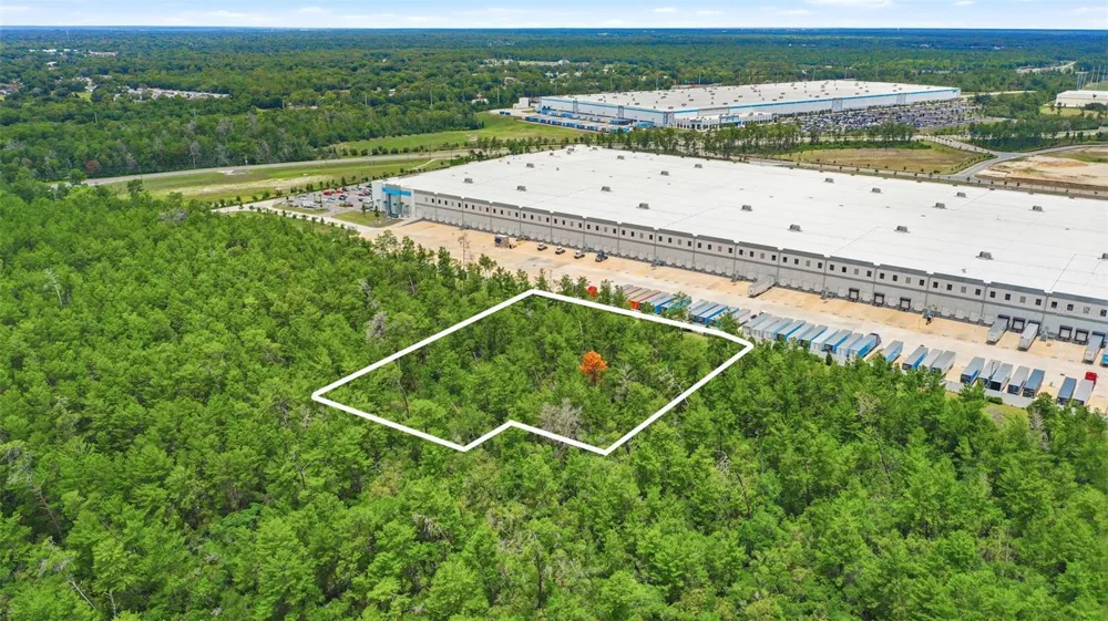AMELIA (PAPER) AVENUE Deltona, FL 32725