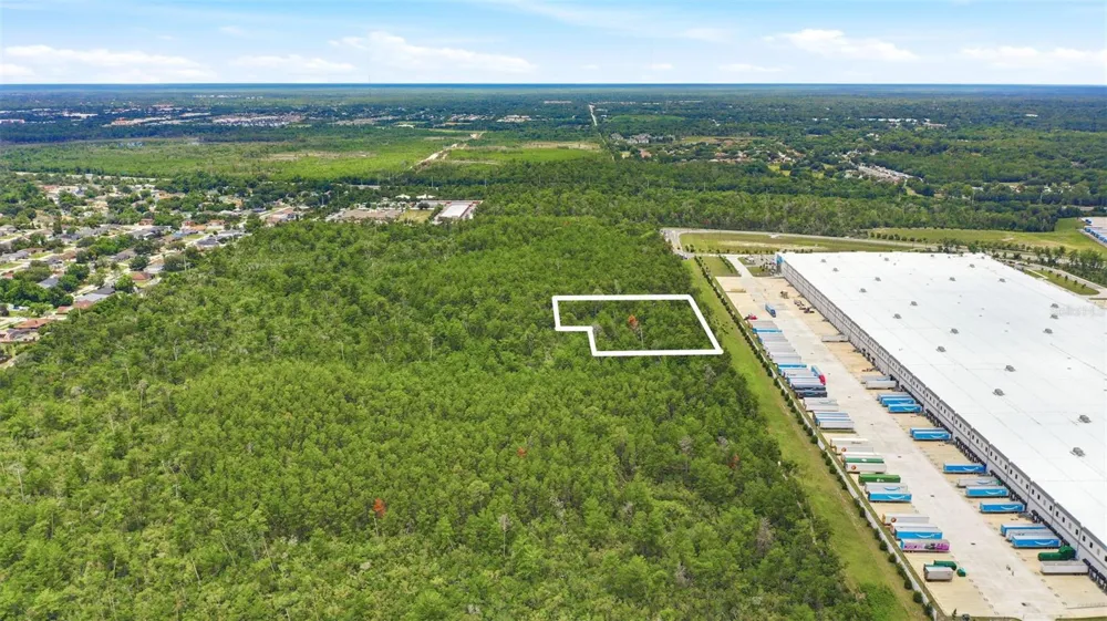 AMELIA (PAPER) AVENUE Deltona, FL 32725