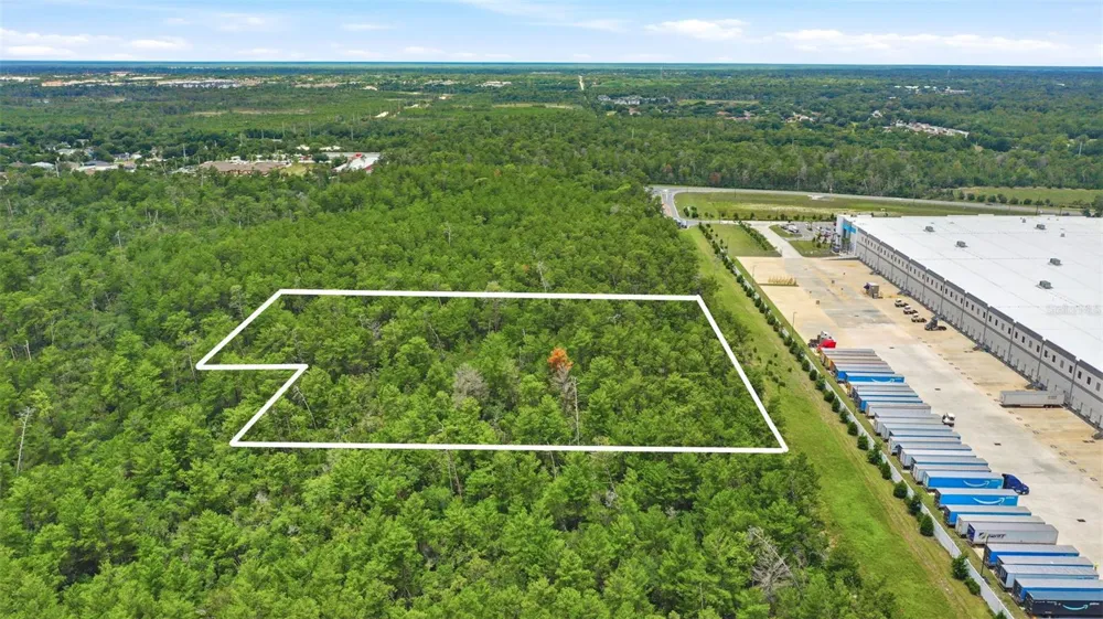 AMELIA (PAPER) AVENUE Deltona, FL 32725