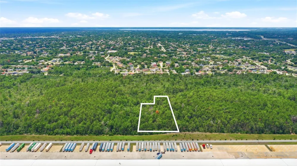 AMELIA (PAPER) AVENUE Deltona, FL 32725