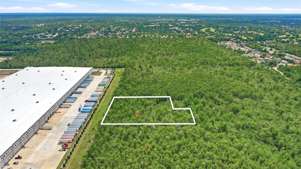 AMELIA (PAPER) AVENUE Deltona, FL 32725