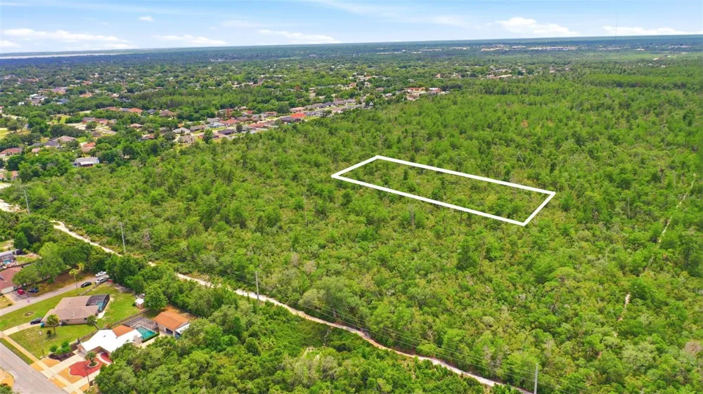MCBRIDE AVENUE Deltona, FL 32725