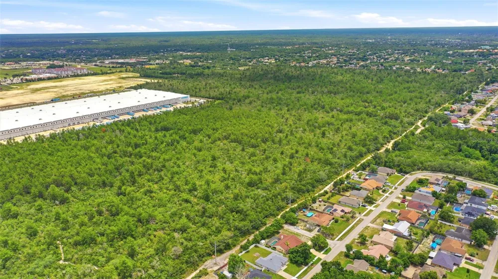 WOLVERINE (PAPER) AVENUE Deltona, FL 32725