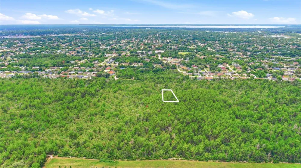 EDGEMONT (PAPER) AVENUE Deltona, FL 32725