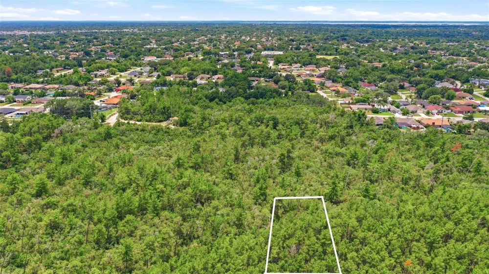 EDGEMONT (PAPER) AVENUE Deltona, FL 32725