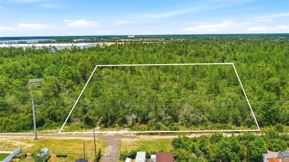 SOUTH AVENUE Deltona, FL 32725