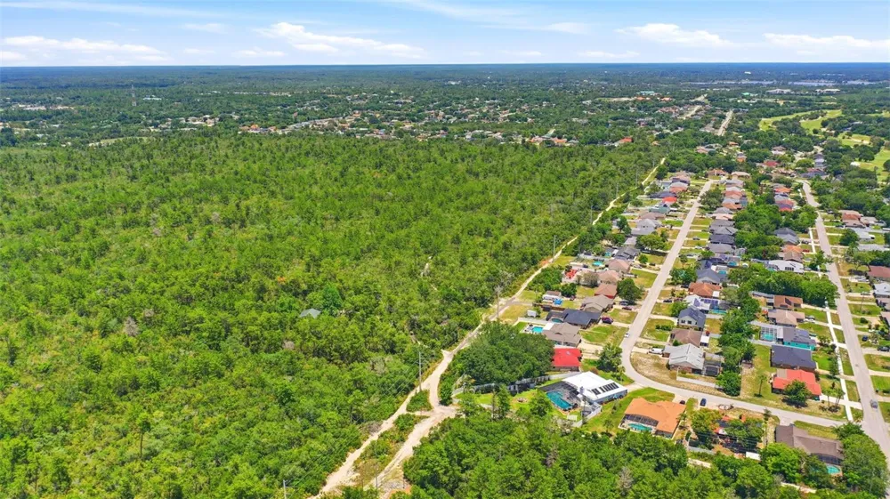 SOUTH AVENUE Deltona, FL 32725
