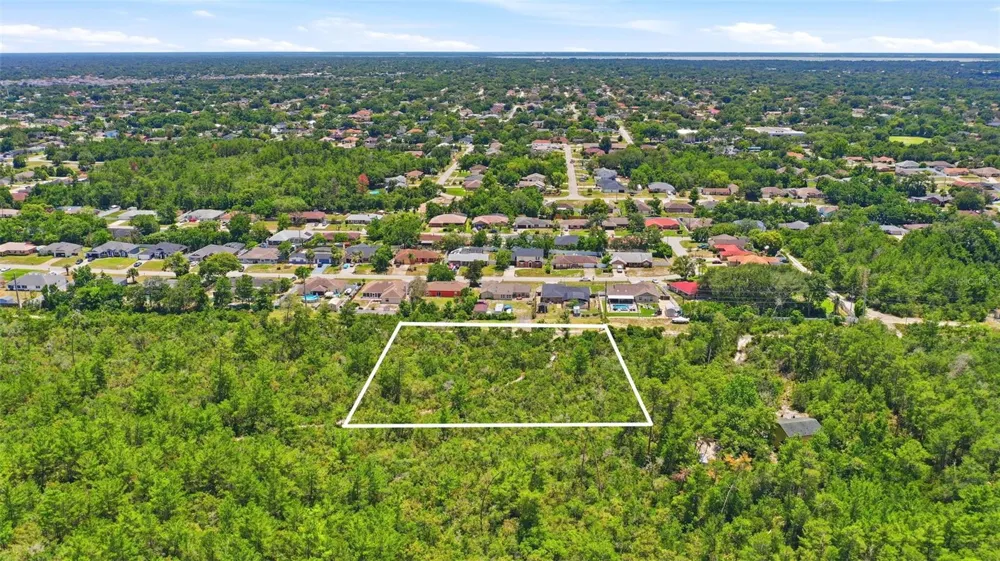 SOUTH AVENUE Deltona, FL 32725