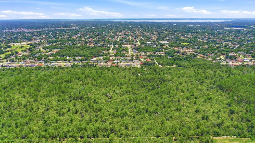 SOUTH AVENUE Deltona, FL 32725
