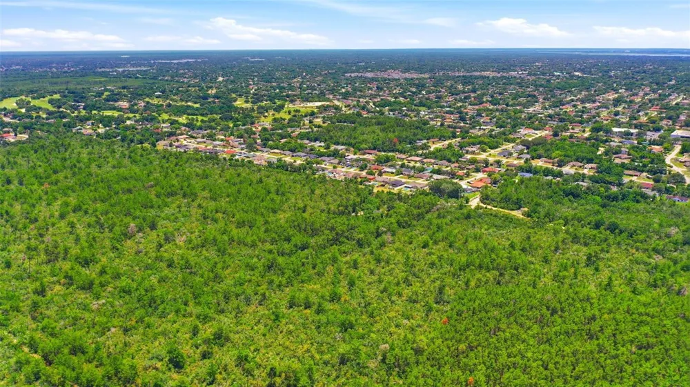 SOUTH AVENUE Deltona, FL 32725