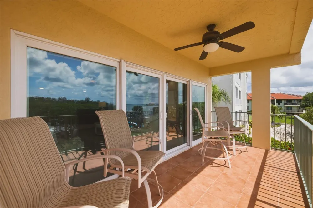 1645 PINELLAS BAYWAY S #A1 Tierra Verde, FL 33715
