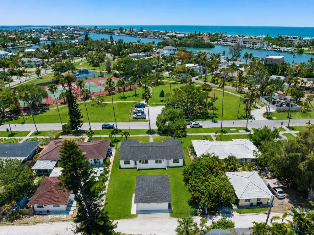 3219 E DEBAZAN AVENUE St Pete Beach, FL 33706