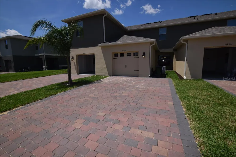 9496 BAUER ALLEY Winter Garden, FL 34787