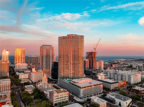 400 CENTRAL AVENUE #3102
