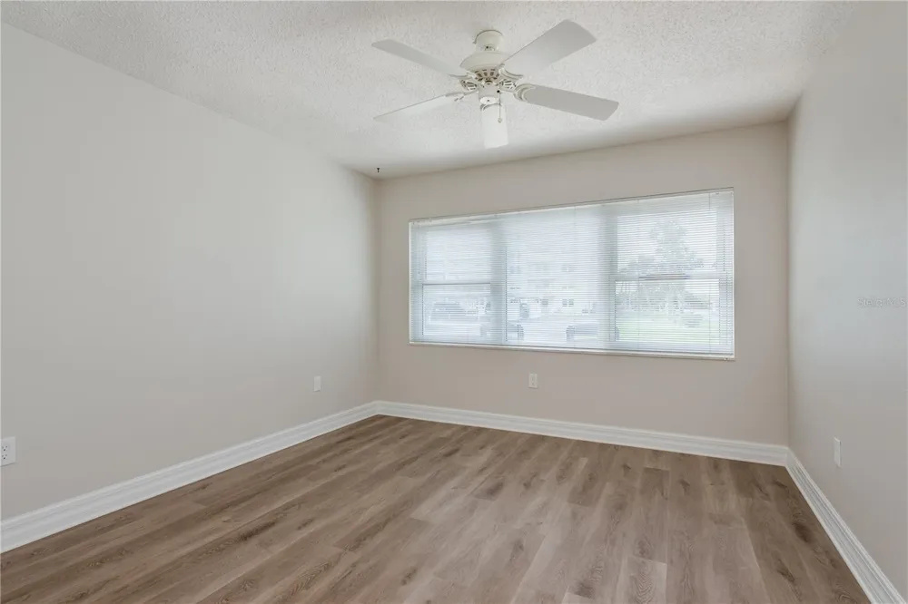 8 GLENCOE PLACE #104 Dunedin, FL 34698