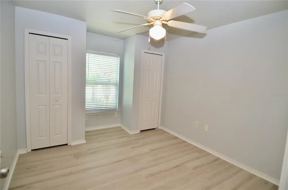 5621 BIDWELL PARKWAY #202 Sarasota, FL 34233