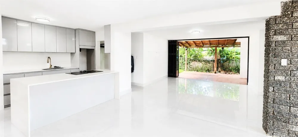 Urb Parkville AVE. LOPATEGUI Guaynabo, PR 00969