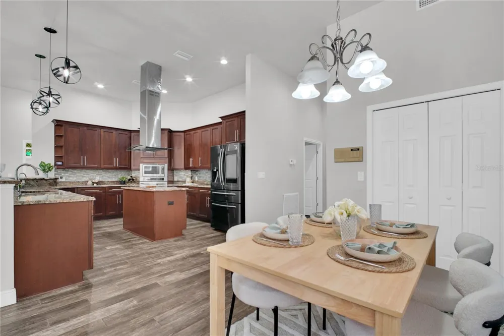 4931 TURTLE CREEK TRAIL Oldsmar, FL 34677